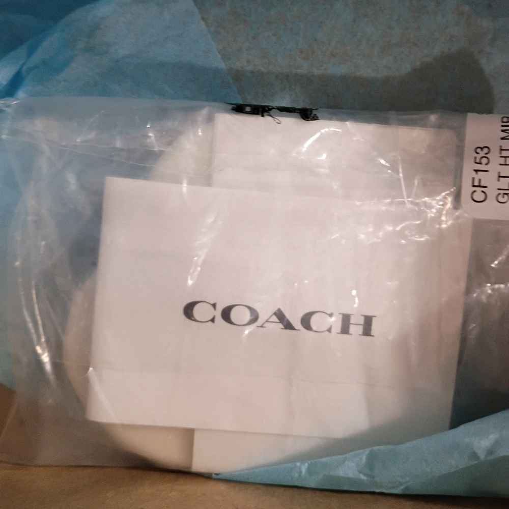 Coach, NIP, Women's, Compact Glitter Heart Mirror, Color White - Picture 8 of 9